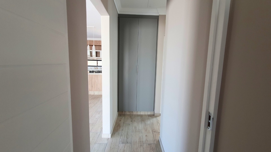 2 Bedroom Property for Sale in Dana Bay Western Cape